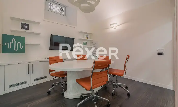 Rexer-Roma-Locale-Commerciale-Ampia-Metratura-Ottima-Rendita-Altro
