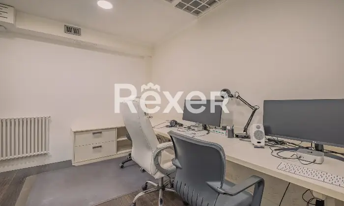 Rexer-Roma-Locale-Commerciale-Ampia-Metratura-Ottima-Rendita-Altro