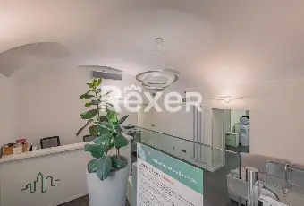 Rexer-Roma-Locale-Commerciale-Ampia-Metratura-Ottima-Rendita-Altro