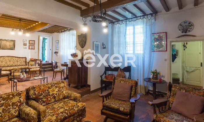 Rexer-Cortona-Antica-Villa-Storica-con-ettari-di-terreno-a-Cortona-AR-Altro