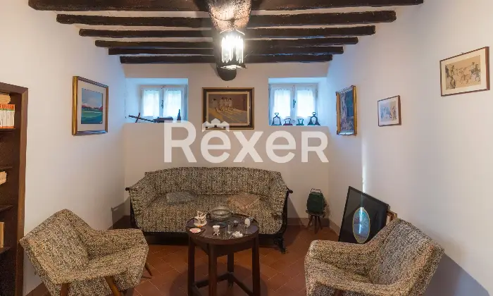 Rexer-Cortona-Antica-Villa-Storica-con-ettari-di-terreno-a-Cortona-AR-Altro