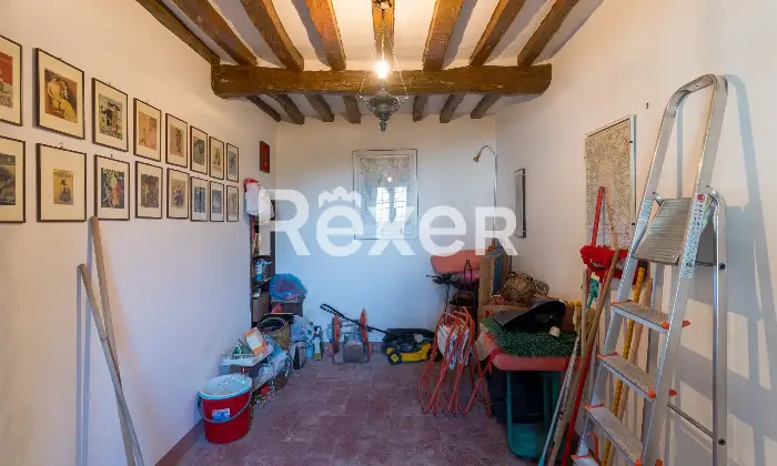 Rexer-Cortona-Antica-Villa-Storica-con-ettari-di-terreno-a-Cortona-AR-Altro