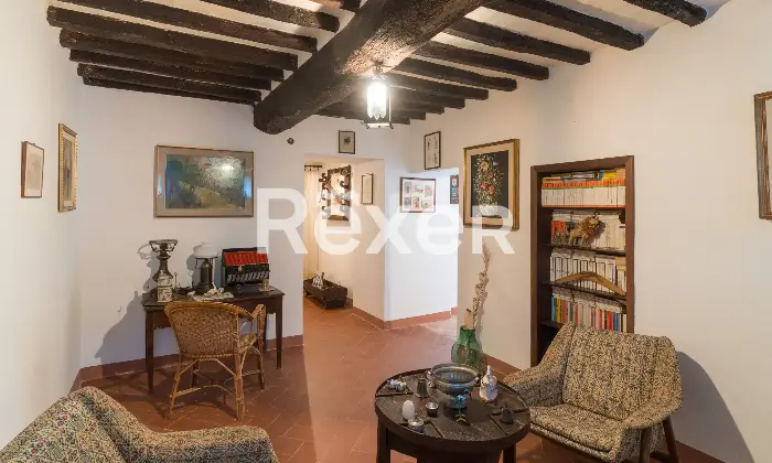 Rexer-Cortona-Antica-Villa-Storica-con-ettari-di-terreno-a-Cortona-AR-Altro