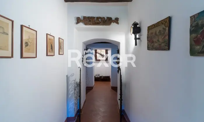 Rexer-Cortona-Antica-Villa-Storica-con-ettari-di-terreno-a-Cortona-AR-Altro