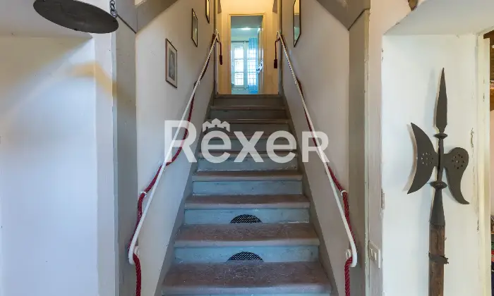 Rexer-Cortona-Antica-Villa-Storica-con-ettari-di-terreno-a-Cortona-AR-Altro