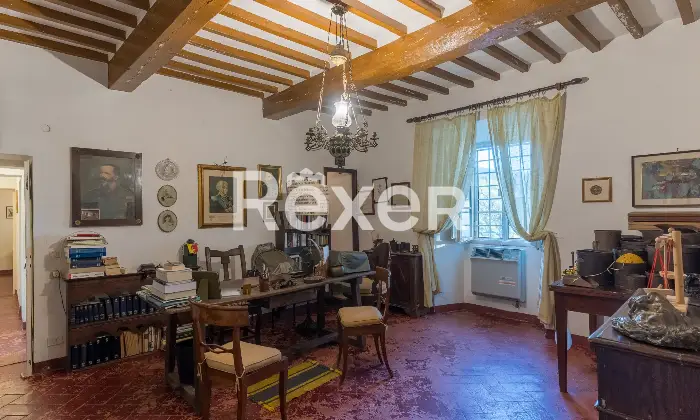 Rexer-Cortona-Antica-Villa-Storica-con-ettari-di-terreno-a-Cortona-AR-Altro