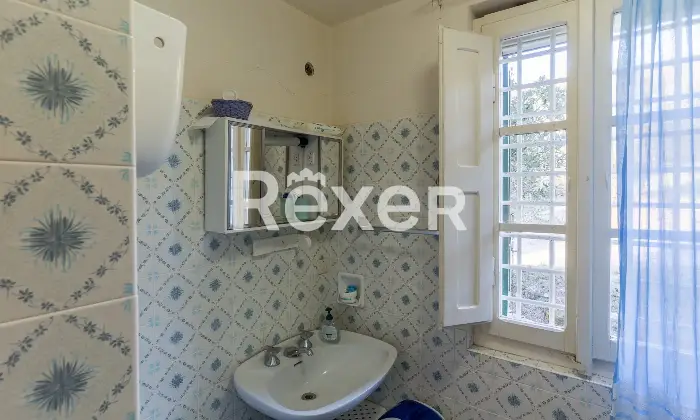 Rexer-Cortona-Antica-Villa-Storica-con-ettari-di-terreno-a-Cortona-AR-Altro