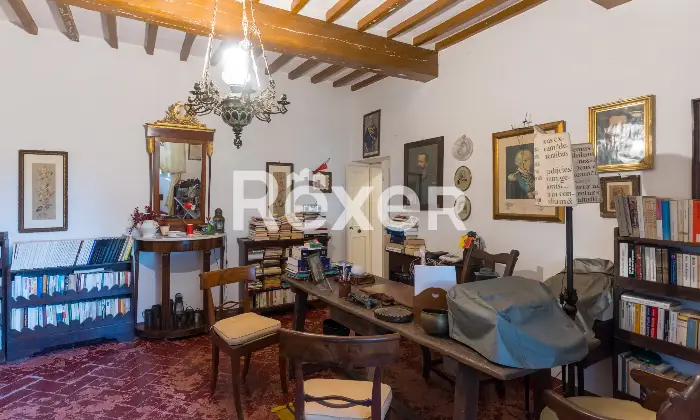 Rexer-Cortona-Antica-Villa-Storica-con-ettari-di-terreno-a-Cortona-AR-Altro