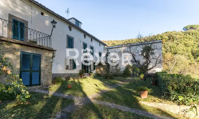 Rexer-Cortona-Antica-Villa-Storica-con-ettari-di-terreno-a-Cortona-AR-Altro