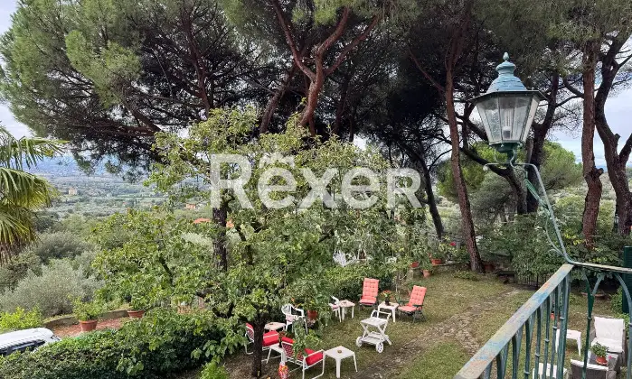 Rexer-Cortona-Antica-Villa-Storica-con-ettari-di-terreno-a-Cortona-AR-Altro
