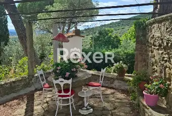Rexer-Cortona-Antica-Villa-Storica-con-ettari-di-terreno-a-Cortona-AR-Altro
