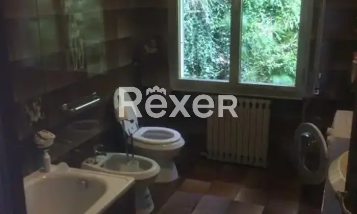 Rexer-Marliana-Vendo-grande-casa-Bagno