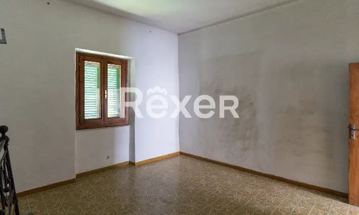 Rexer-Civitella-in-val-di-chiana-Casa-indipendente-con-giardino-privato-Altro