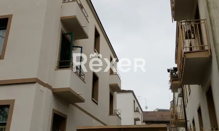 Rexer-Milano-BILOCALE-RISTRUTTURATO-Zonecomuni