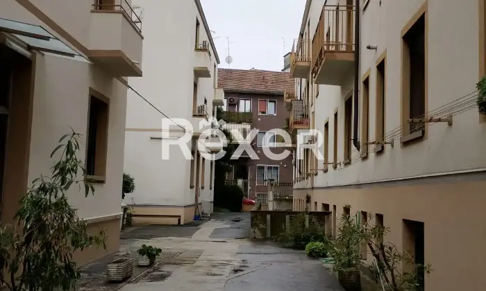 Rexer-Milano-BILOCALE-RISTRUTTURATO-Facciata