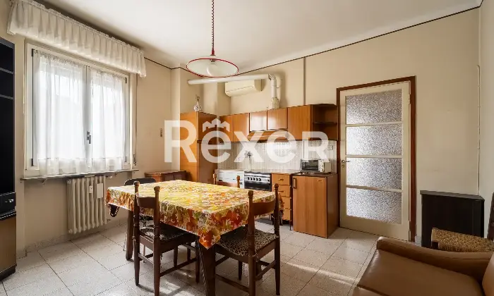 Rexer-Milano-Appartamento-di-tre-locali-Altro