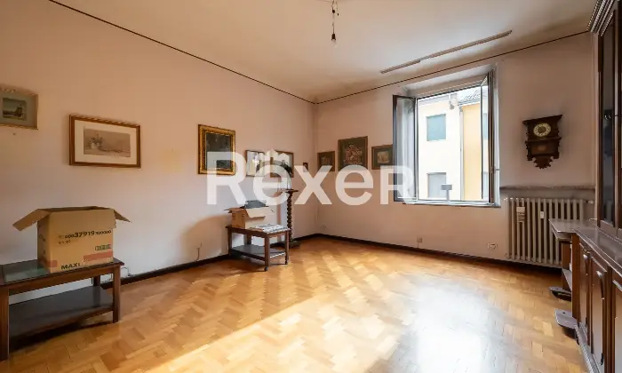 Rexer-Senago-Stabile-o-Singole-Unit-in-Vendita-a-Senago-Altro