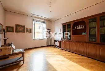 Rexer-Senago-Stabile-o-Singole-Unit-in-Vendita-a-Senago-Altro