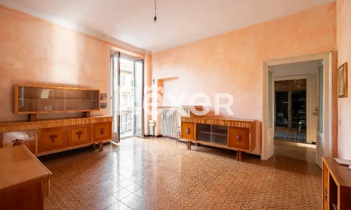 Rexer-Senago-Stabile-o-Singole-Unit-in-Vendita-a-Senago-Altro