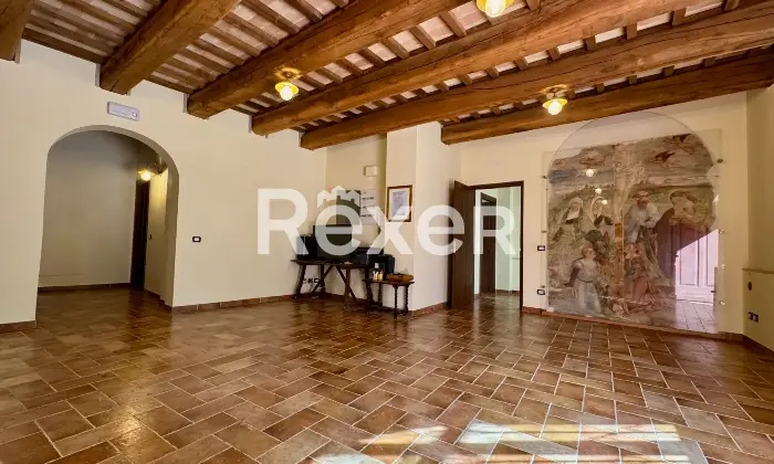 Rexer-Tolentino-Villa-storica-ristrutturata-con-parco-Altro