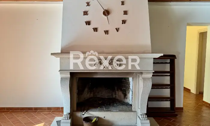 Rexer-Tolentino-Villa-storica-ristrutturata-con-parco-Altro