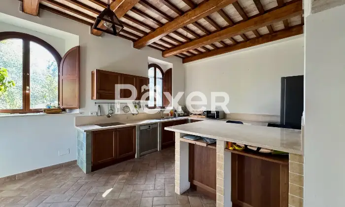 Rexer-Tolentino-Villa-storica-ristrutturata-con-parco-Altro