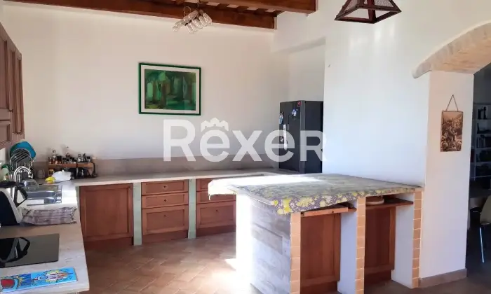 Rexer-Tolentino-Villa-storica-ristrutturata-con-parco-Altro