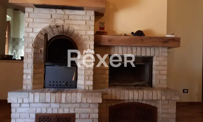 Rexer-Tolentino-Villa-storica-ristrutturata-con-parco-Altro