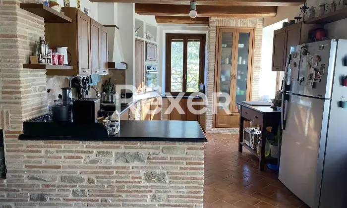 Rexer-Tolentino-Villa-storica-ristrutturata-con-parco-Altro