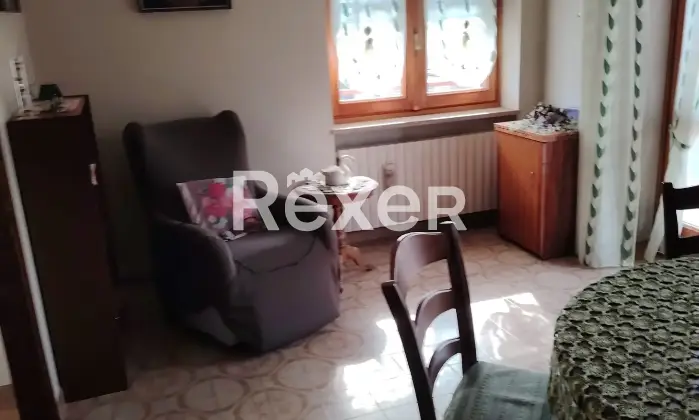 Rexer-Luserna-San-Giovanni-Appartamento-luminoso-con-ascensore-e-garage-in-centro-a-Luserna-San-Giovanni-Altro