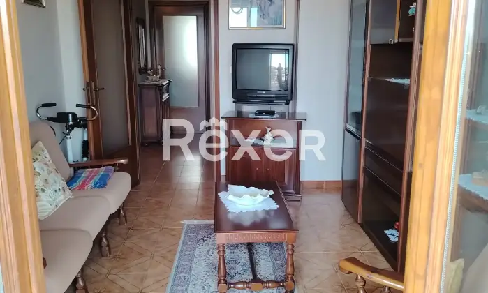 Rexer-Luserna-San-Giovanni-Appartamento-luminoso-con-ascensore-e-garage-in-centro-a-Luserna-San-Giovanni-Altro