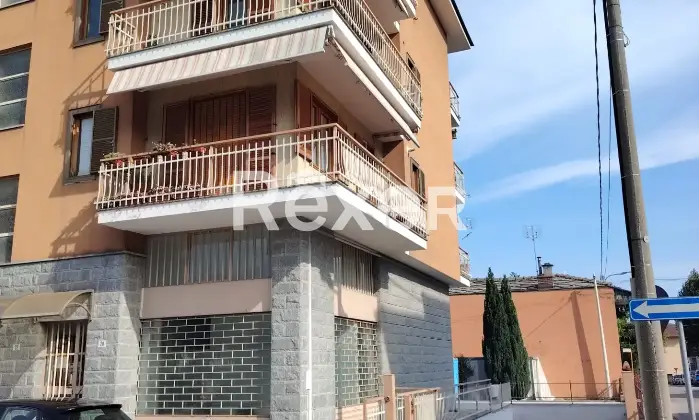 Rexer-Luserna-San-Giovanni-Appartamento-luminoso-con-ascensore-e-garage-in-centro-a-Luserna-San-Giovanni-Altro