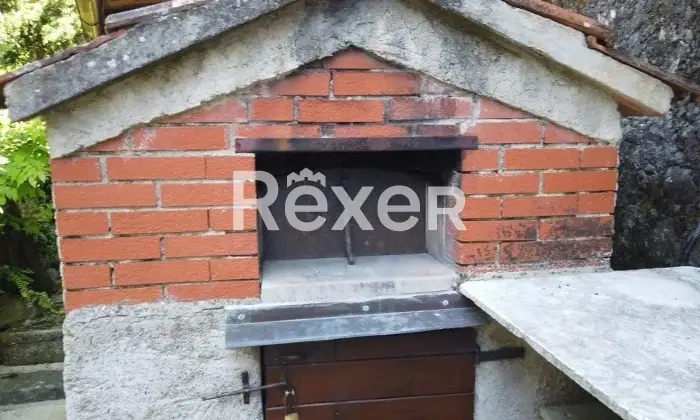 Rexer-Casola-in-Lunigiana-Mulino-del-libero-su-tre-lati-con-appartamentiannesso-Altro