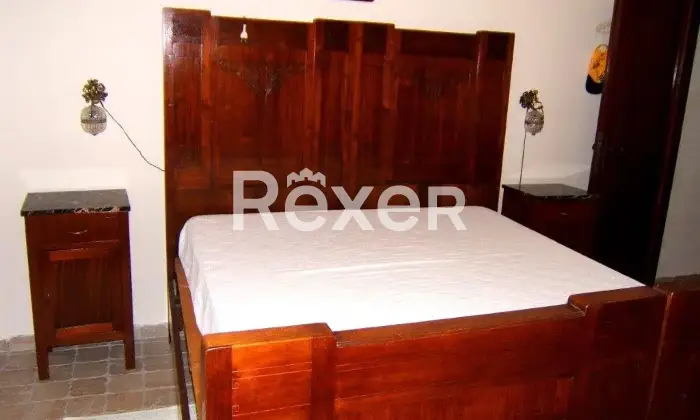 Rexer-Casola-in-Lunigiana-Mulino-del-libero-su-tre-lati-con-appartamentiannesso-CameraDaLetto