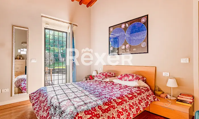 Rexer-Fiesole-Ampio-appartamento-in-contesto-prestigioso-con-giardino-privato-Altro