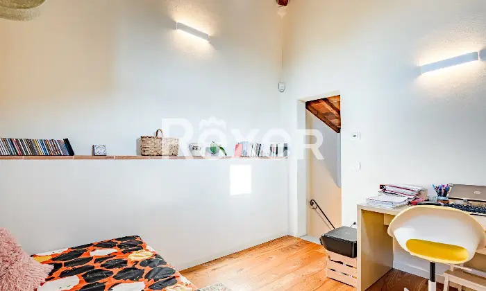 Rexer-Fiesole-Ampio-appartamento-in-contesto-prestigioso-con-giardino-privato-Altro