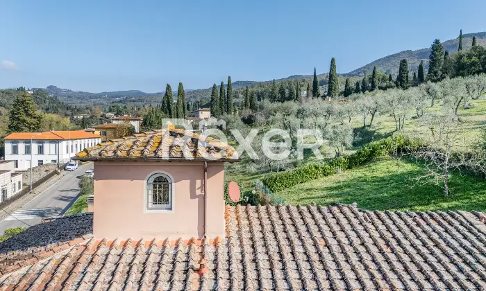 Rexer-Fiesole-Ampio-appartamento-in-contesto-prestigioso-con-giardino-privato-Altro