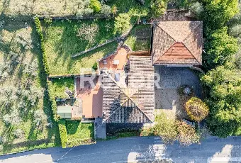 Rexer-Fiesole-Ampio-appartamento-in-contesto-prestigioso-con-giardino-privato-Altro