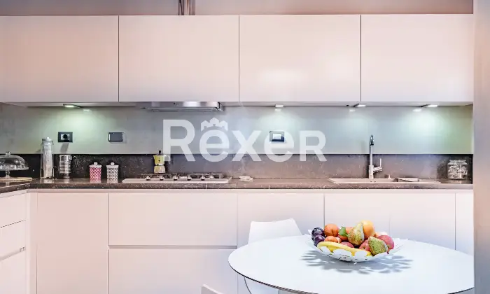 Rexer-Fiesole-Ampio-appartamento-in-contesto-prestigioso-con-giardino-privato-Altro