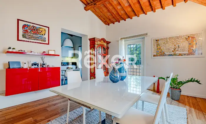 Rexer-Fiesole-Ampio-appartamento-in-contesto-prestigioso-con-giardino-privato-Altro