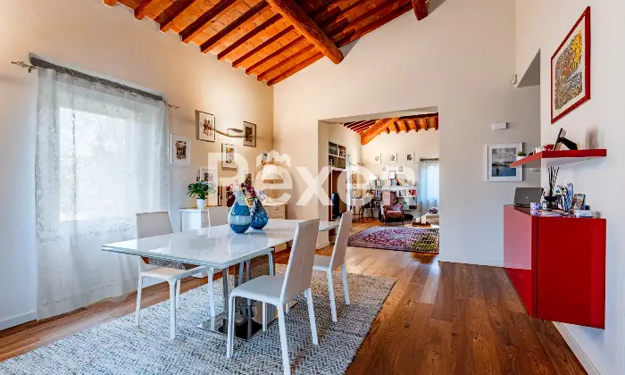 Rexer-Fiesole-Ampio-appartamento-in-contesto-prestigioso-con-giardino-privato-Altro