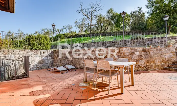 Rexer-Fiesole-Ampio-appartamento-in-contesto-prestigioso-con-giardino-privato-Altro