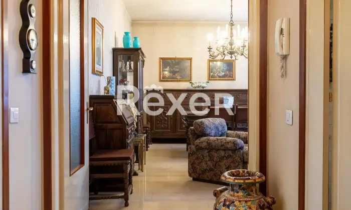 Rexer-Milano-Luminoso-trilocale-piano-alto-Altro