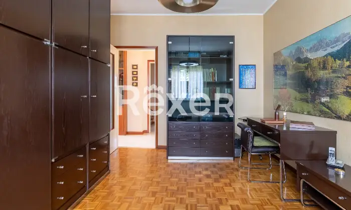 Rexer-Milano-Luminoso-trilocale-piano-alto-Altro