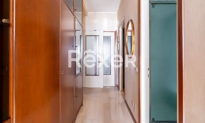 Rexer-Milano-Luminoso-trilocale-piano-alto-Altro