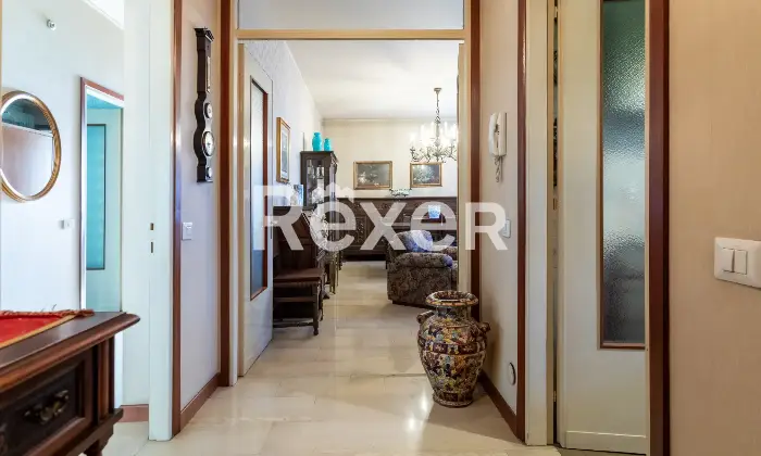 Rexer-Milano-Luminoso-trilocale-piano-alto-Altro