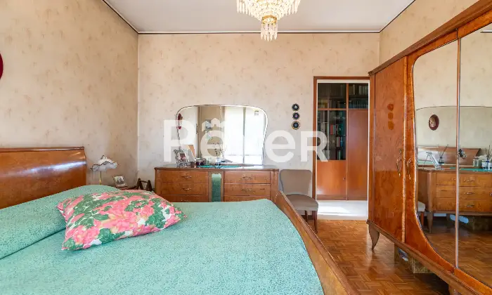 Rexer-Milano-Luminoso-trilocale-piano-alto-Altro