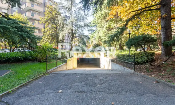 Rexer-Milano-Luminoso-trilocale-piano-alto-Altro