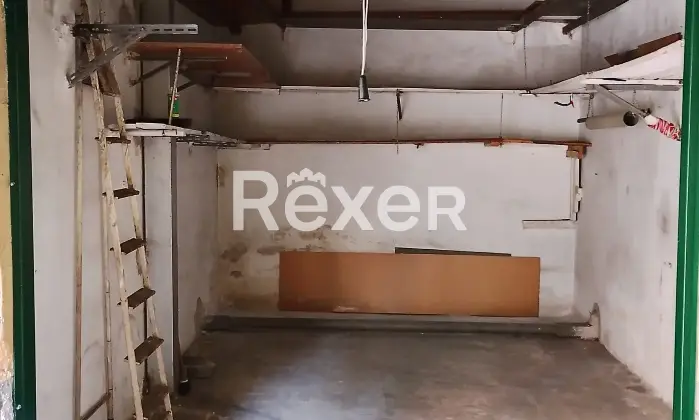 Rexer-Torino-Box-di-mq-con-accesso-carraio-automatico-Altro