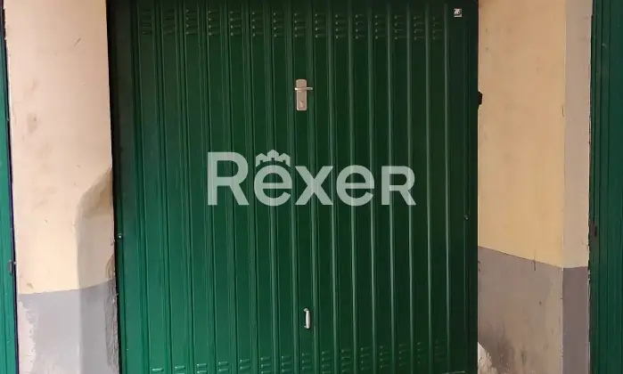 Rexer-Torino-Box-di-mq-con-accesso-carraio-automatico-Altro